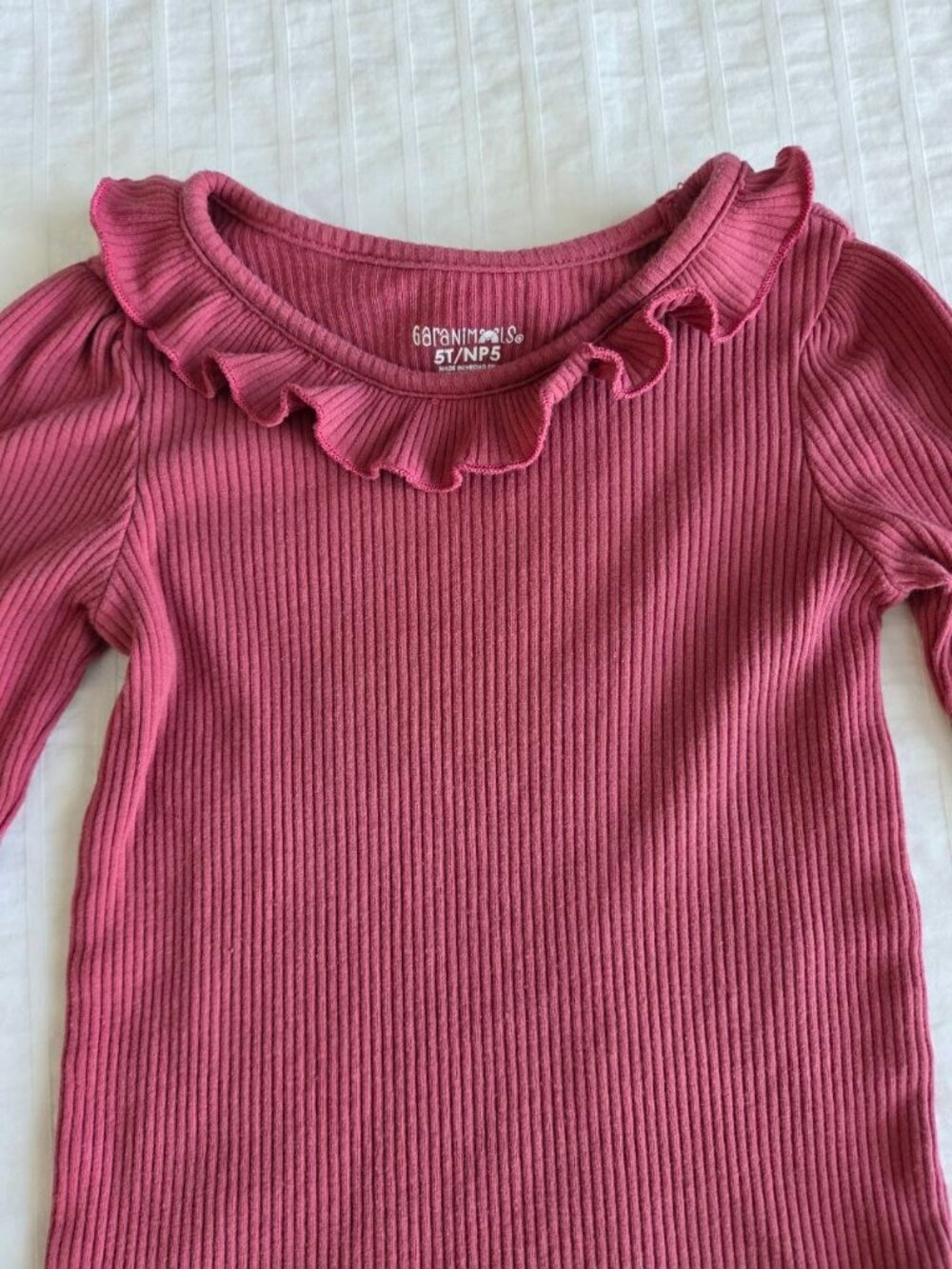 Garanimals Girls Ribbed Long Sleeve Ruffle Top Burgundy Size 5T Stretch Cotton - Picture 2 of 7